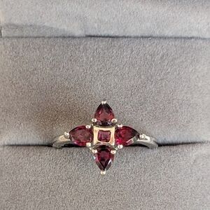 925 Silver Natural Garnet Ring Size 8 Red NWOT Boho Floral Cross Rhodium Plated